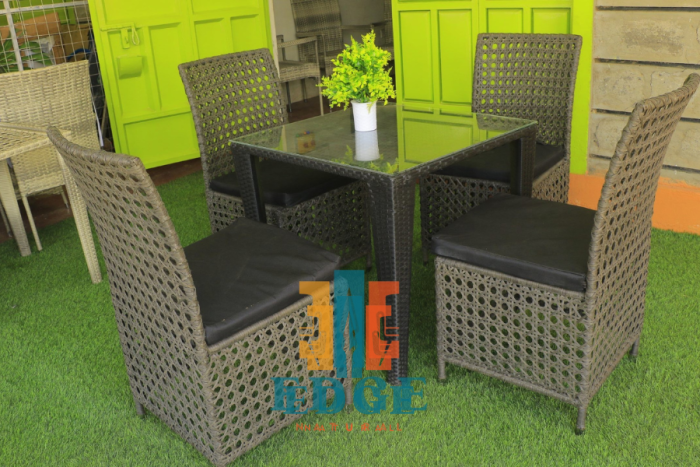 Black 4 seater rattan Dinning set