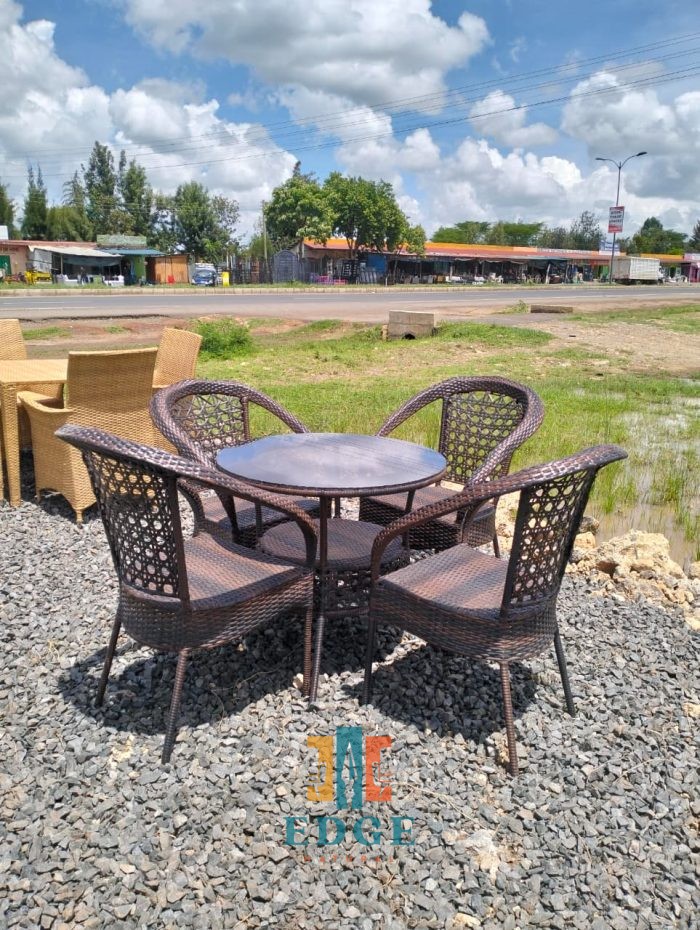 Round 4-Seater Rattan Dining Set