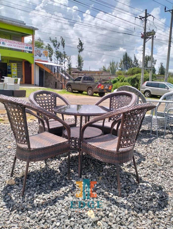 Round 4-Seater Rattan Dining Set - Image 4