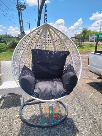 Rattan Swing Chair